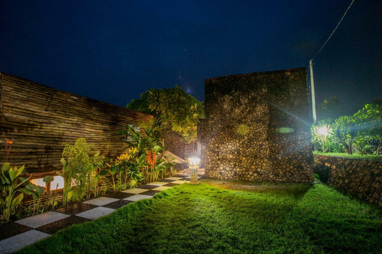 Kabeh Jati Garden Villa & Restaurant Tanglad Exteriér fotografie